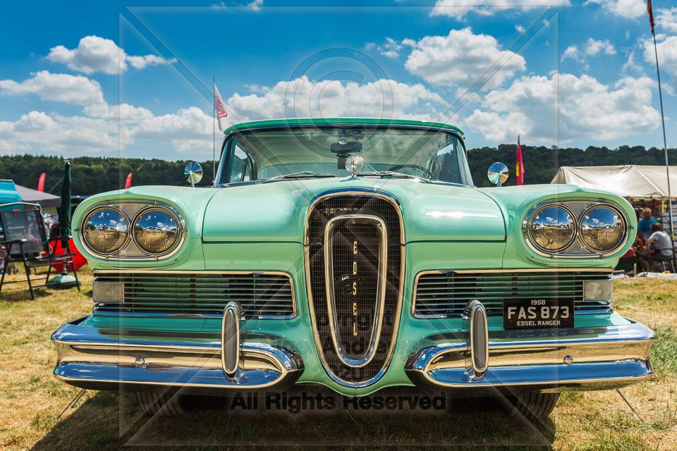 CLASSIC_-_SUPERCARS_SHERBORNE_CASTLE_2018-48.jpg