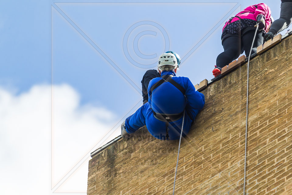 YDH_CHARITY_ABSEIL-12.jpg