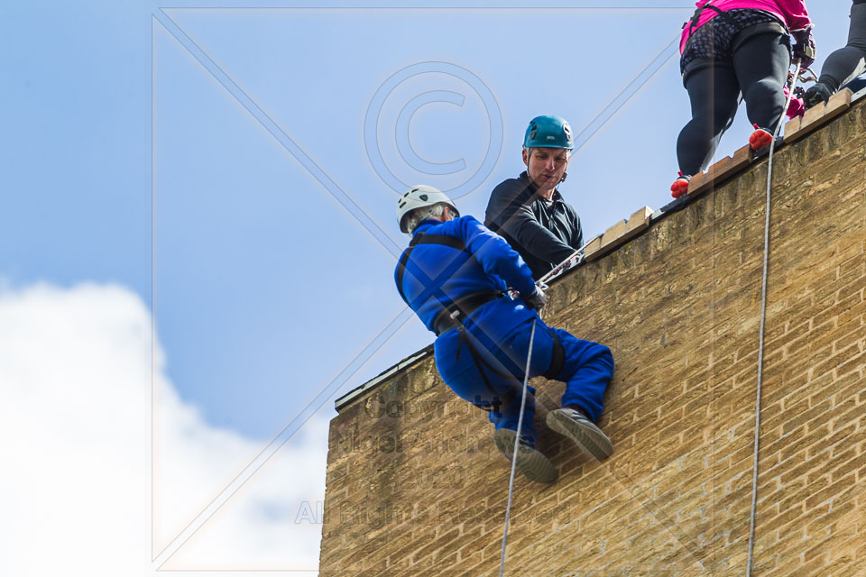 YDH_CHARITY_ABSEIL-14.jpg